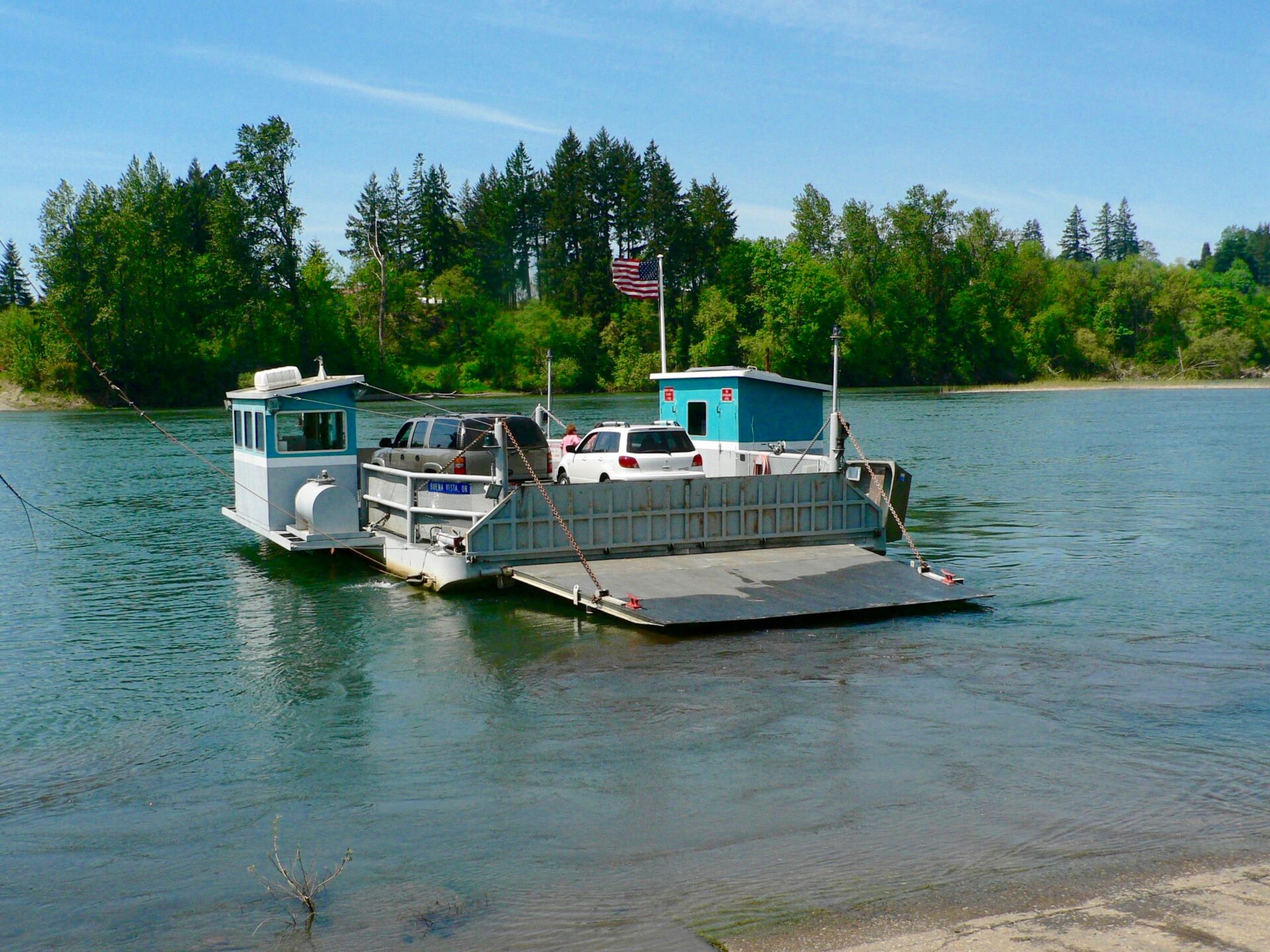 Buena_Vista_Ferry_06774